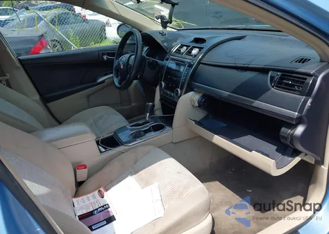 2012 Toyota Camry Hybrid Le z USA, uszkodzony, nr VIN 4T1BD1FK1CU045159